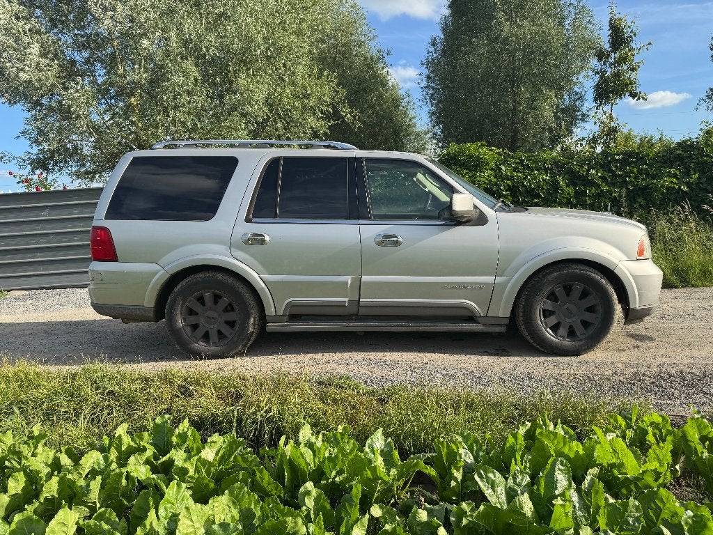 Lincoln Navigator 4x4 LPG Lichte vracht, voll opties,keuring, Auto's, Automaat, 5400 cc, Leder, Particulier