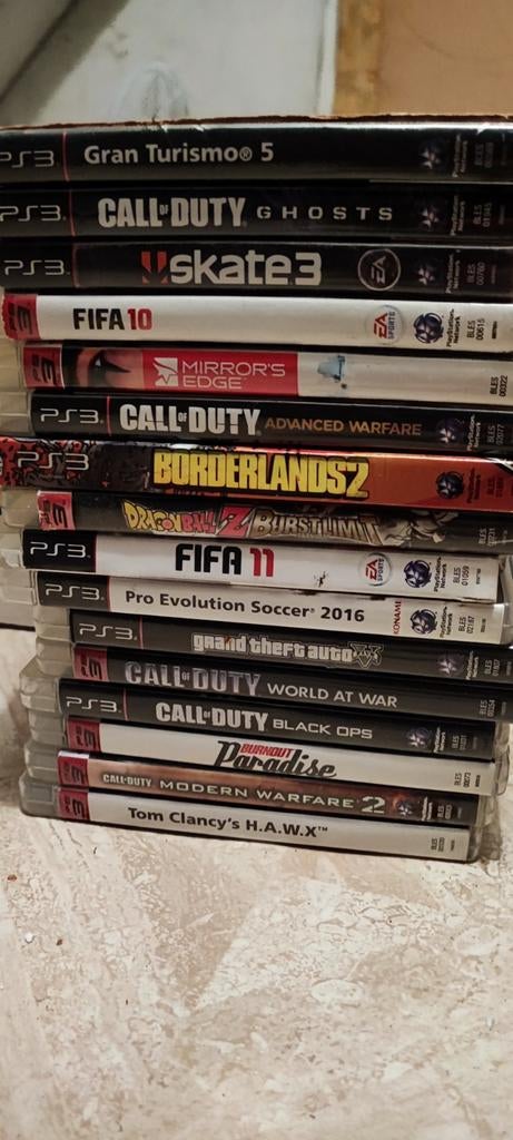 Playstation 3 met games en controllers, Enlèvement