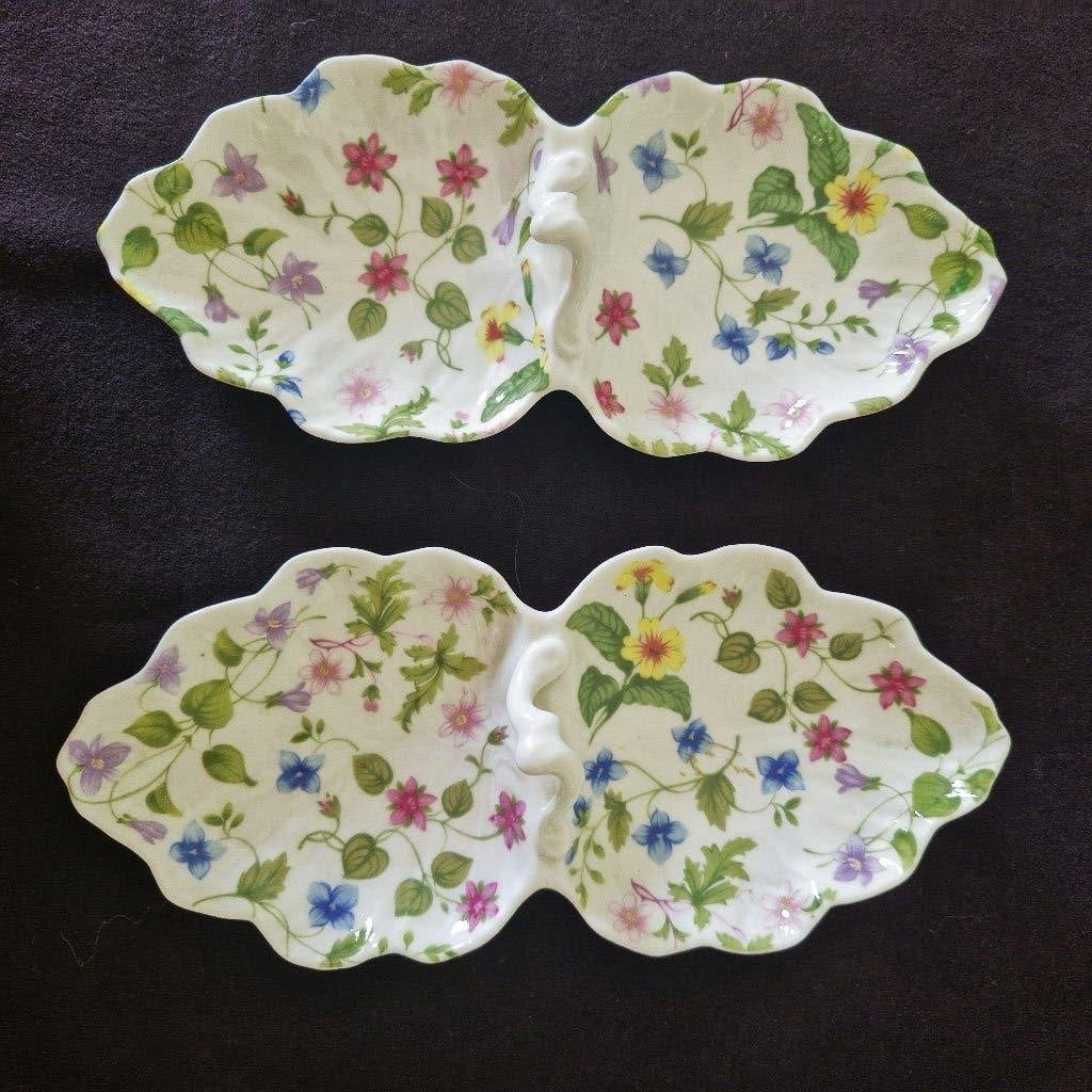 2 vintage dubbele bladschaaltjes van Queen's China, Ophalen of Verzenden