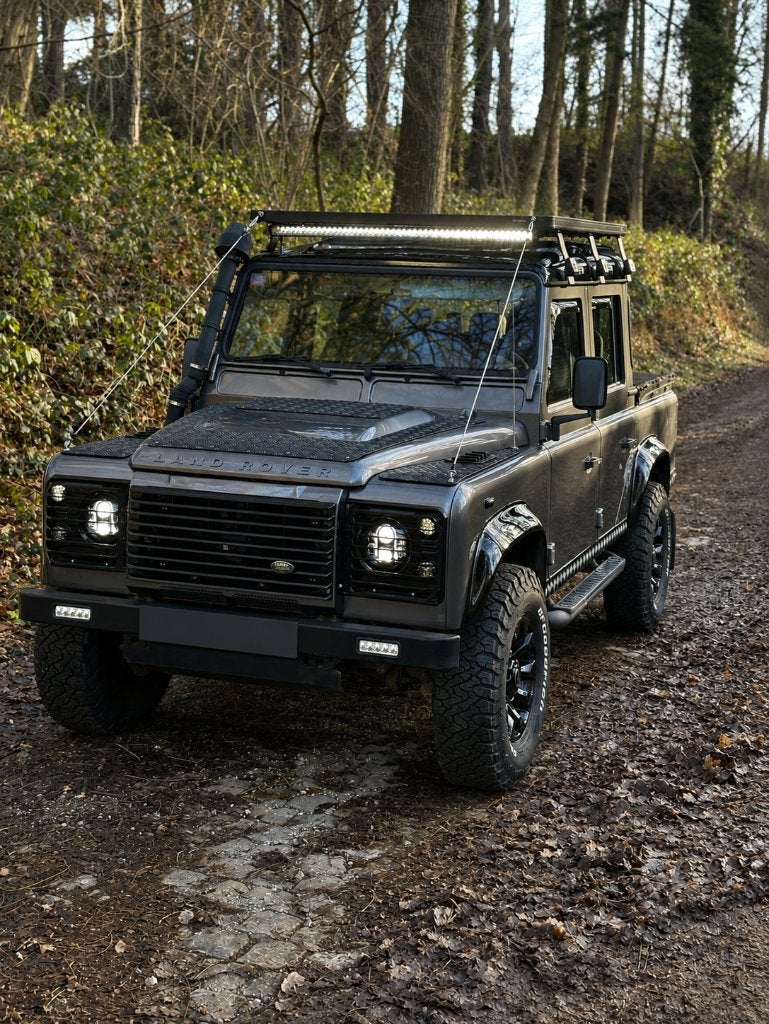 LAND ROVER DEFENDER 110 DCPU CREW CAB 2.2 TD, Autos, Argent ou Gris, Achat, 4 portes, Boîte manuelle