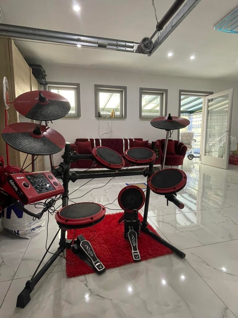 Elektrische drumstel, Muziek en Instrumenten, Drumstellen en Slagwerk, Ophalen, Zo goed als nieuw