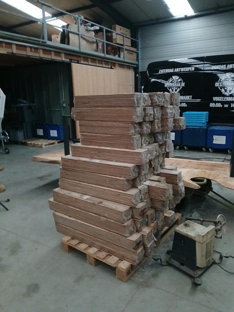 35 m² massieve kastanje planchetten Lambri / Dako,, Doe-het-zelf en Bouw, Ophalen, Minder dan 25 mm, Nieuw, Plank