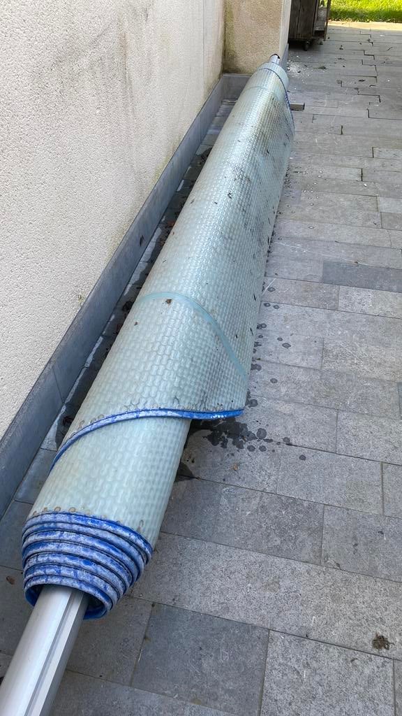 Noppenfolie afdekzeil zwembad, Ophalen, Gebruikt, Afdekzeil