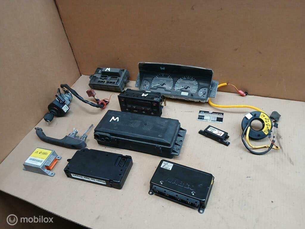 ECU module Land Rover Discovery 2 TD5 computer L318 Teller, Autos : Pièces & Accessoires, Land Rover, Land Rover, Enlèvement ou Envoi