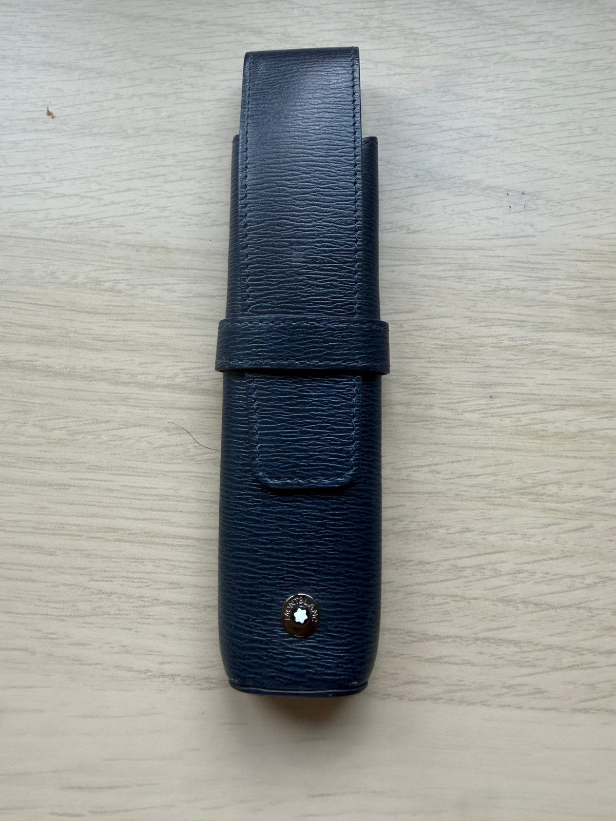 Montblanc donkerblauw leren etui voor één pen, Handtassen en Accessoires, Ophalen of Verzenden, Zo goed als nieuw