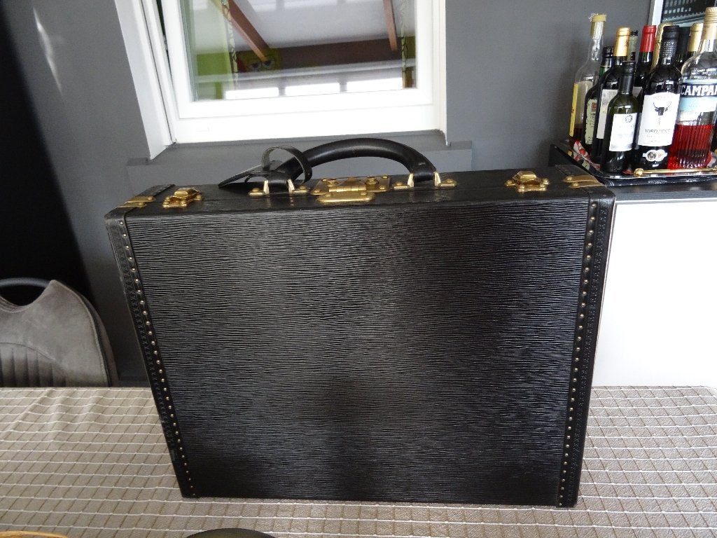 Attache et case Louis Vuitton président épis, Bijoux, Sacs & Beauté, Valises, Enlèvement ou Envoi, Utilisé, Cuir