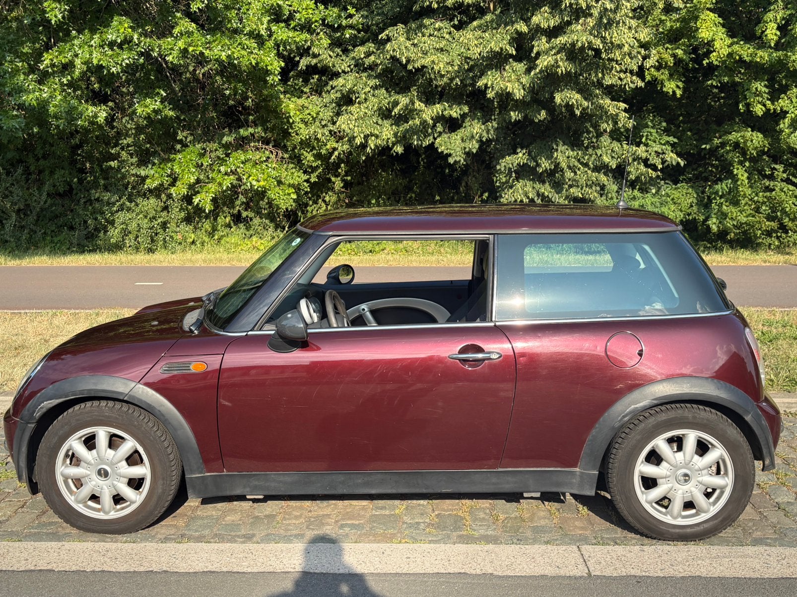 Mini-tonneau* Automatique* 141000 KM'* LEZ ZONE, Achat, Carnet d'entretien, Autres couleurs, Particulier