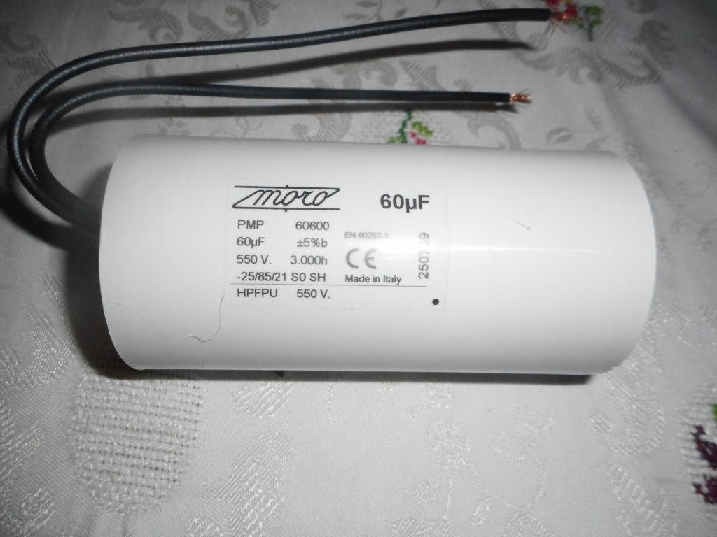 3 x condensatoren voor lasgenerator 60 uF, Ophalen, Nieuw