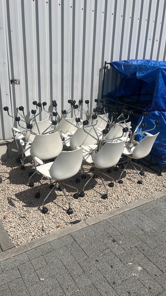 GRATIS KARTELL MAUI bureaustoelen ( met een hoekje af), Huis en Inrichting, Stoelen, Ophalen, Gebruikt, Wit, Vijf, Zes of meer stoelen