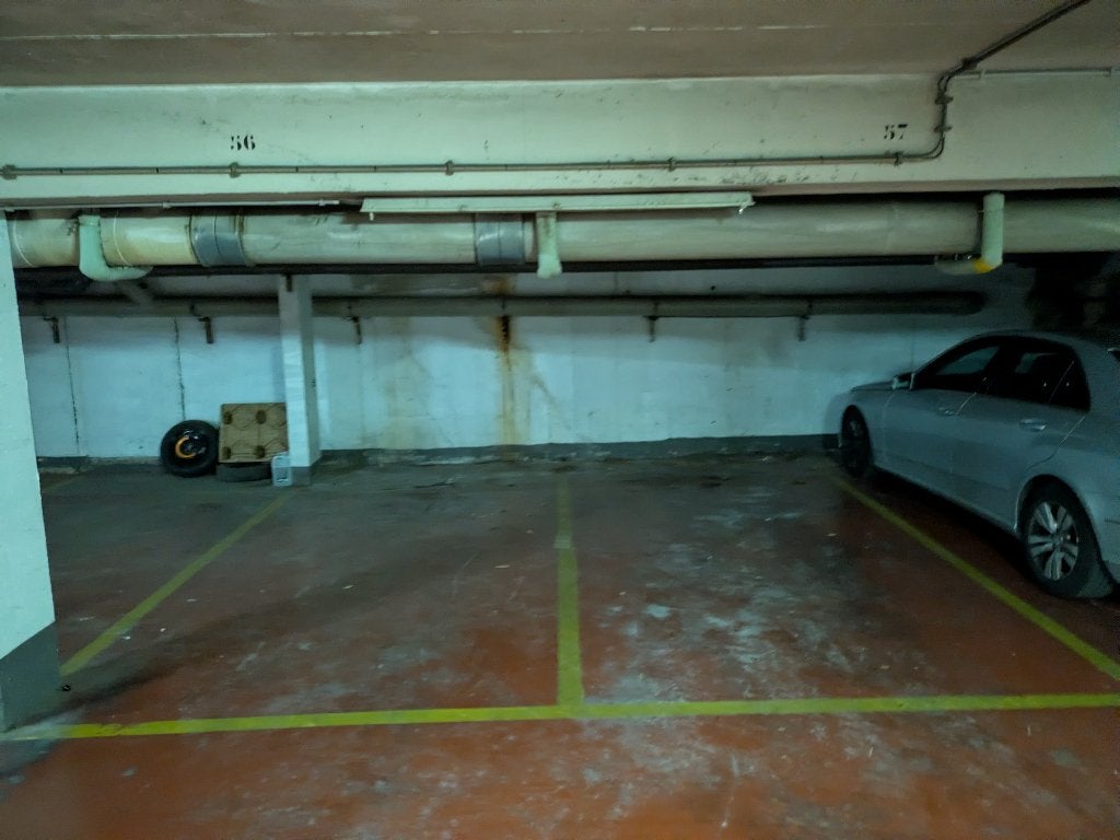 Potvlietlaan 10 Berchem: ondergrondse parkingplaats, Anvers (ville)