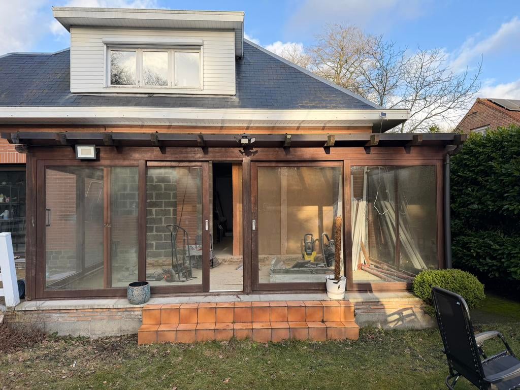 VERANDA   620x320x250 bois massif (MERANTI), Enlèvement, Utilisé, Véranda