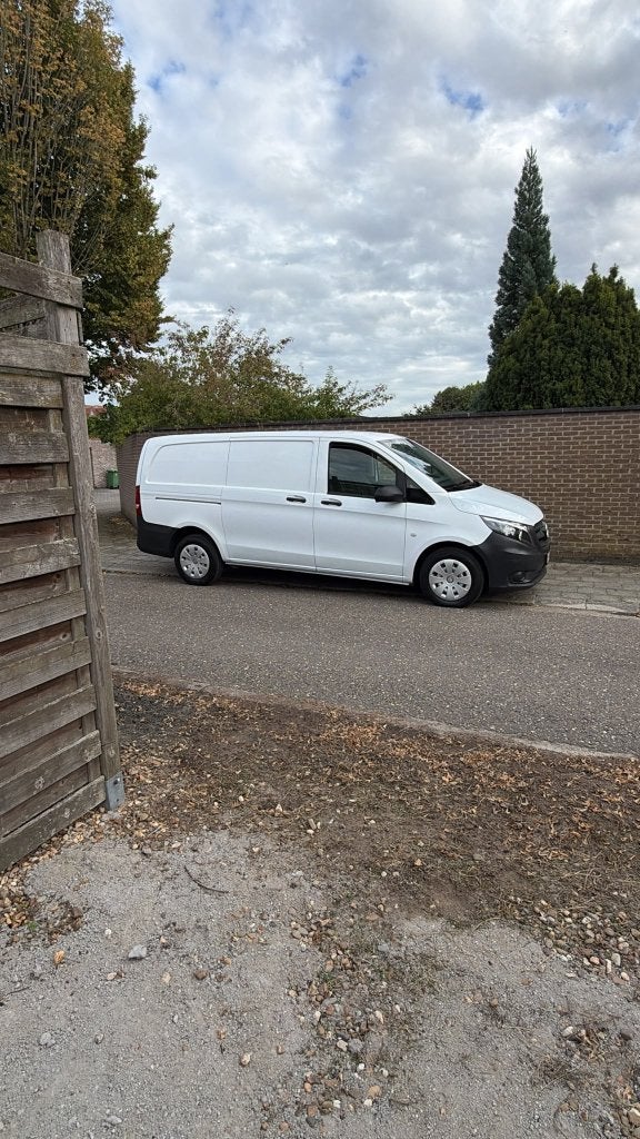 Mercedes Vito 114 Lichte vracht btw-wagen, Autos, 3 places, Boîte manuelle, Noir, Mercedes-Benz