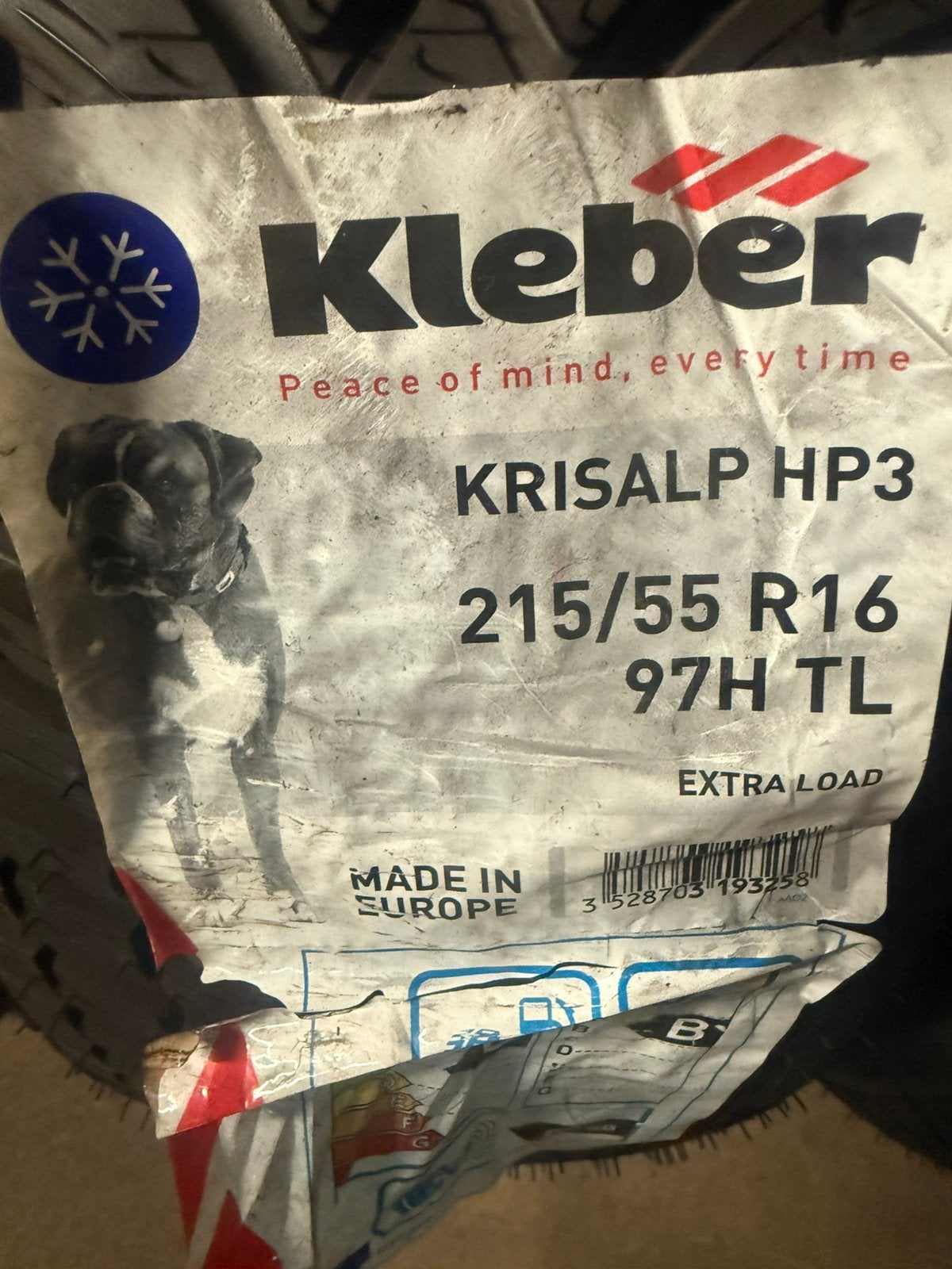 215/55R16 97H nieuw 2 stuks 75 euro, Auto-onderdelen, Banden en Velgen, Ophalen, Winterbanden