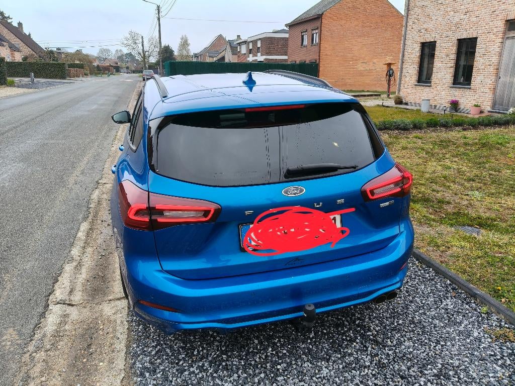 Ford focus clipper st-line, Stof, Euro 6, Blauw, 92 kW