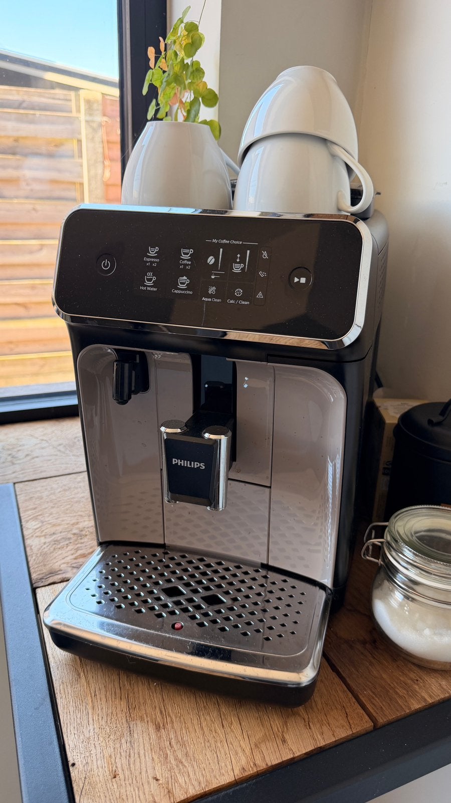 Latte Go Philips volautomatisch, Elektronische apparatuur, Koffiezetapparaten, Ophalen, Zo goed als nieuw, Koffiemachine