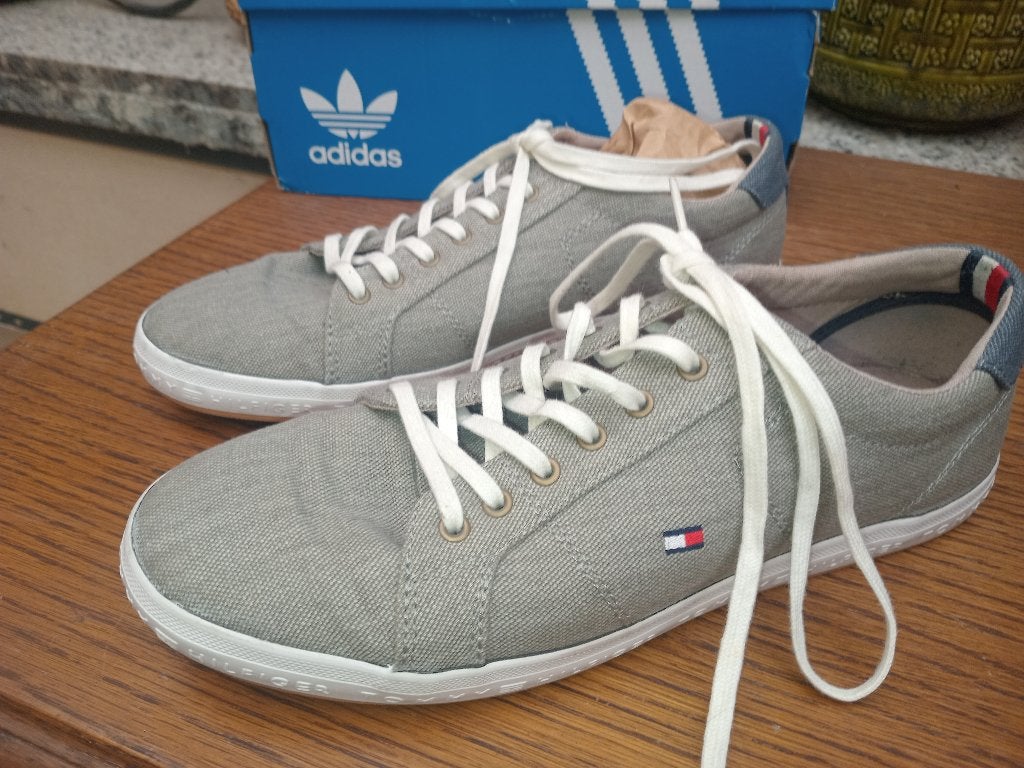 Tommy Hilfiger – Chaussures – Taille 40, Enlèvement ou Envoi, Comme neuf