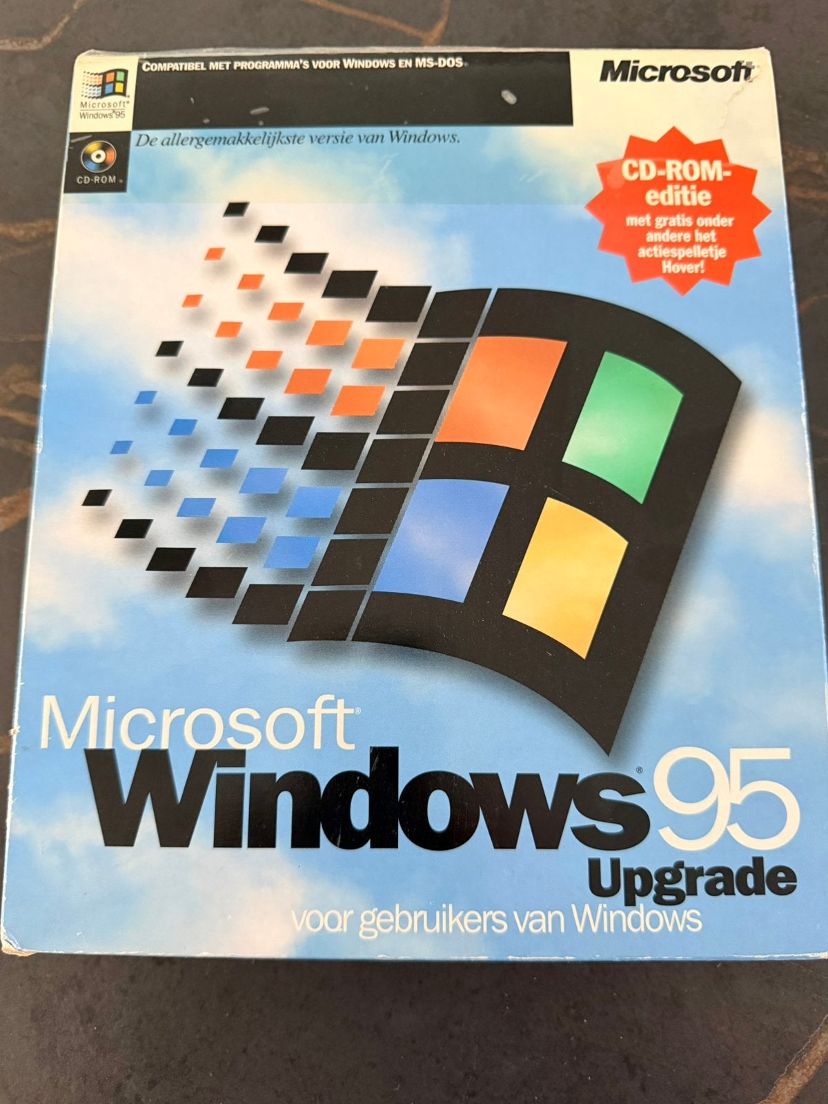 Microsoft Windows 95 Upgrade – NL – CD-ROM – van 1995, Computers en Software, Vintage Computers, Ophalen of Verzenden