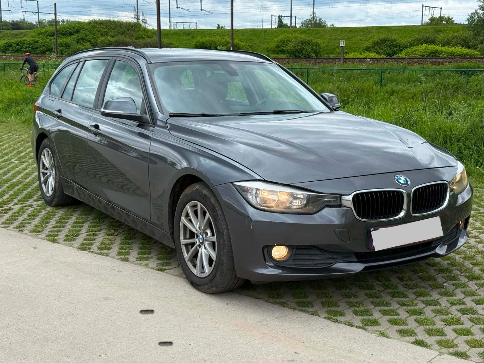 Bmw 316D, Autos, Achat, Capteur de lumière, Entretenue par le concessionnaire, Noir