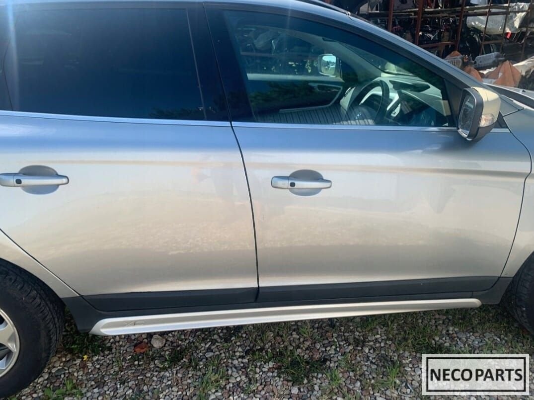 VOLVO XC 60 DEUR POTİER DEUREN PORTIEREN 477, Arrière, -, Haillon arrière, -