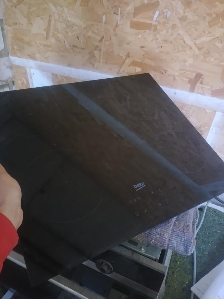 Kookplaat beko 58cm x51cm, Elektronische apparatuur, Ophalen