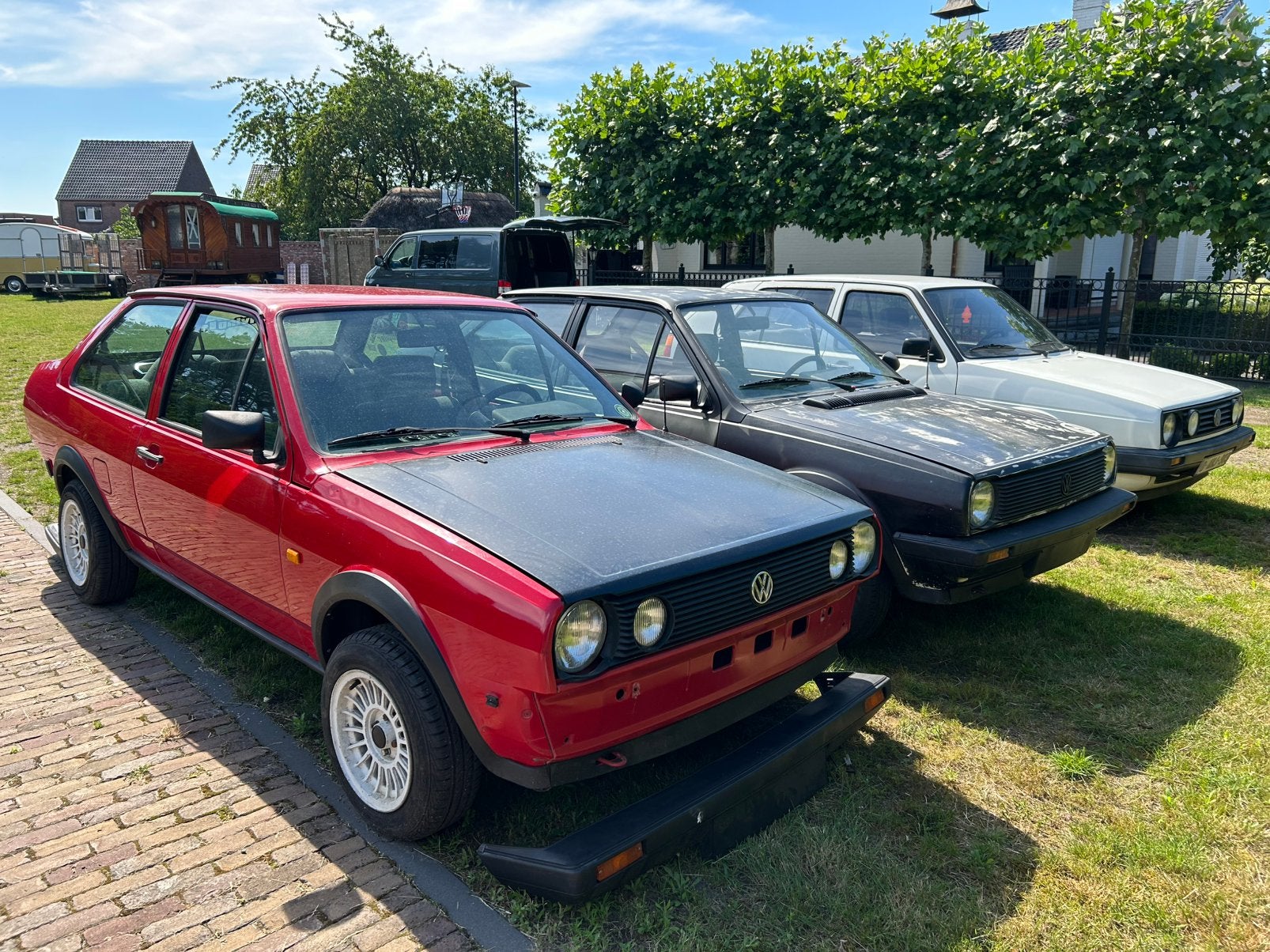 2x Volkswagen polo oldtimer MK2 te koop, Autos, Volkswagen, Particulier, Polo, Essence, 2 portes, Boîte manuelle, Gris, Tissu