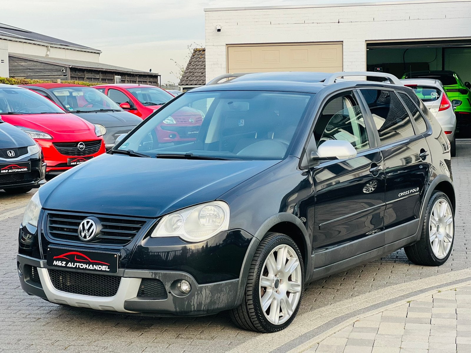 VW POLO CROSS 1.4i || BENZINE || 138.000 KM || 5 DEURS ||, Zwart, Bedrijf, 59 kW, Euro 4