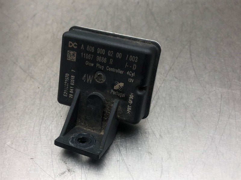 RELAIS BOUGIE PRECHAUFFAGE NV 250 (WF) (|6089000200|), Utilisé, Nissan