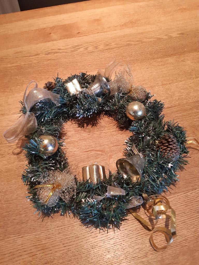 Kerstkrans, Diversen, Ophalen of Verzenden, Zo goed als nieuw