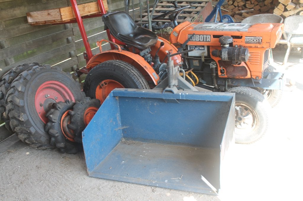 mini tractor 4x4 met trek en gazon banden, Enlèvement