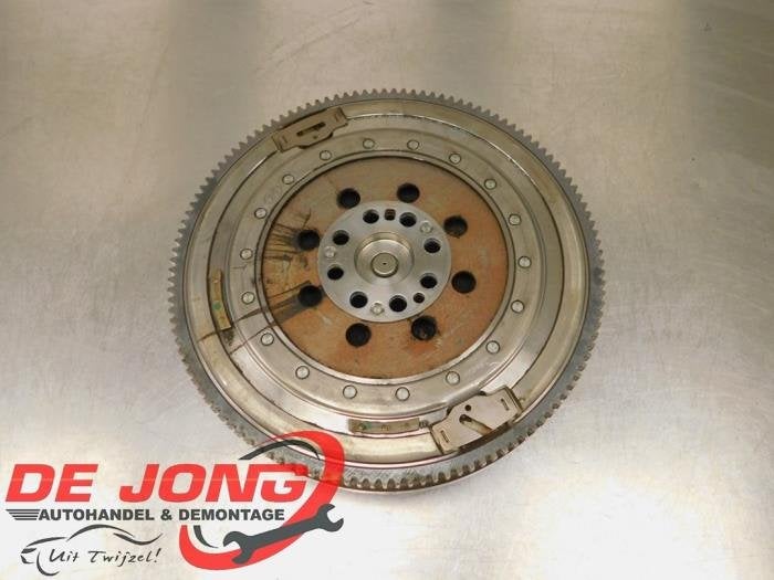 Volant d'inertie masse double d'un BMW 3-Serie, -, 3 mois de garantie, Utilisé, -