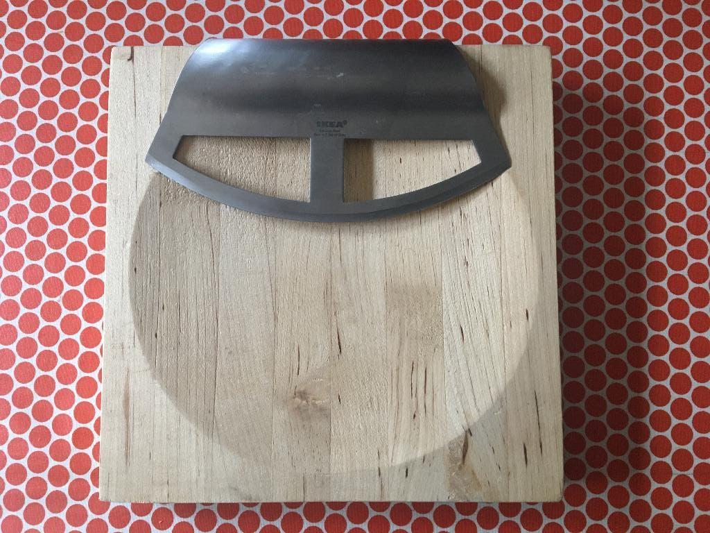 Ikea snijplank met hakmes voor kruiden, Hout, IKEA, Snij-/serveerplank, Ophalen of Verzenden