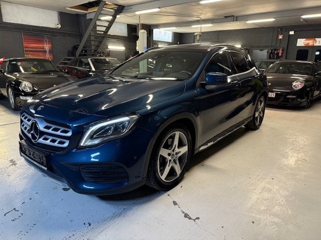 MERCEDES GLA 220D *PACK AMG-BOITE AUTO* 12 MOIS DE GARANTIE, Cuir, Entreprise, Entretenue par le concessionnaire, Noir
