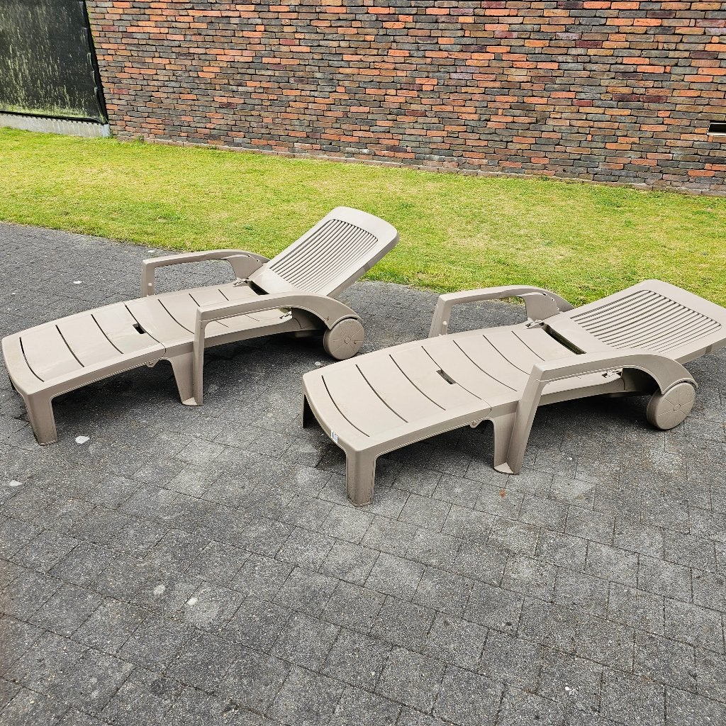 Ligbedden, Tuin en Terras, Ophalen, Gebruikt, Plastic, Verstelbaar