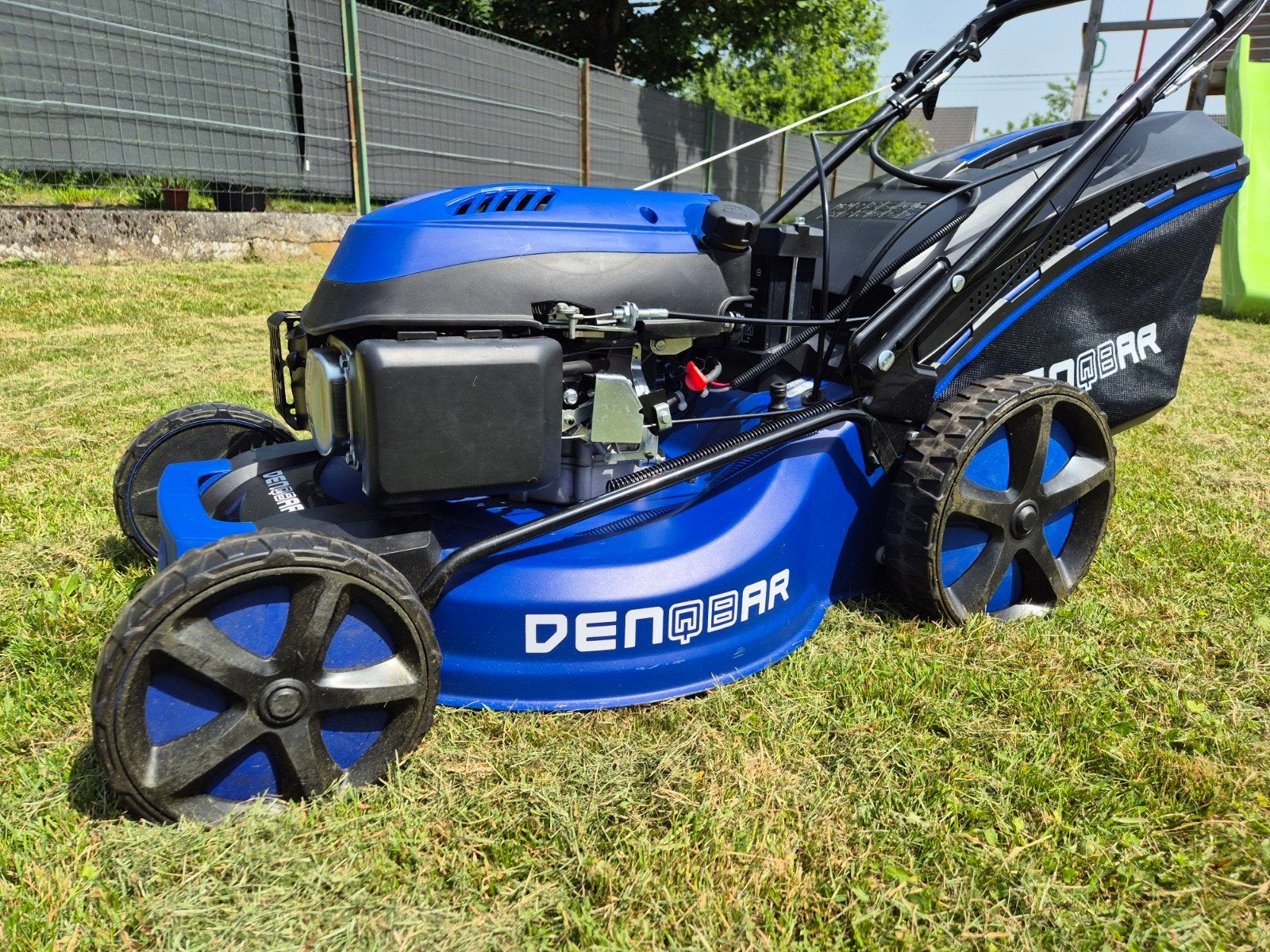 Tondeuse essence DENQBAR DQ-R53EV, Tuin en Terras, Grasmaaiers, Elektrische starter, Opvangbak, Ophalen