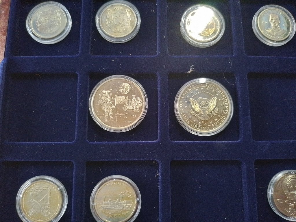 9 penningen voor 35€, Ophalen of Verzenden