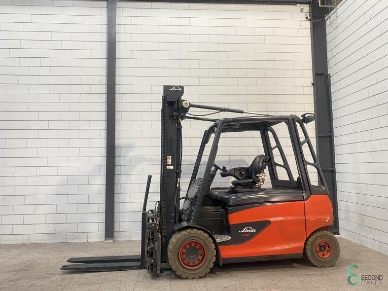 Linde E50HL-01, Plus de 4 000 kg, Électrique, Chariot élévateur, Linde