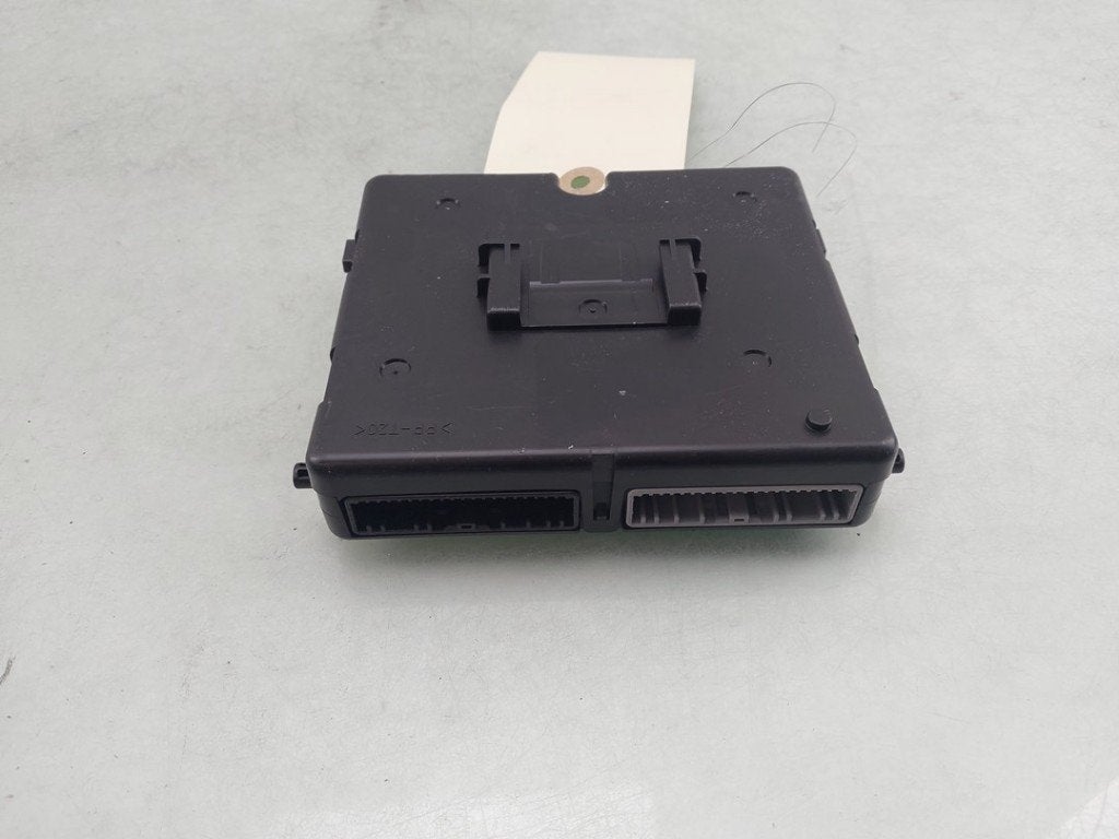 ORDINATEUR GESTION TEMPERATURE Duster (SR) (|285255204R|), Dacia, Renault Deutschland AG, Utilisé, Peter-Huppertz-Straße 5
51063  Köln, DE