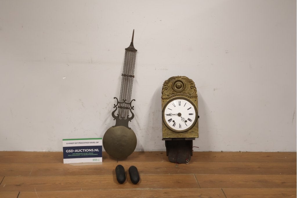 Antieke Franse comtoise wandklok met slinger