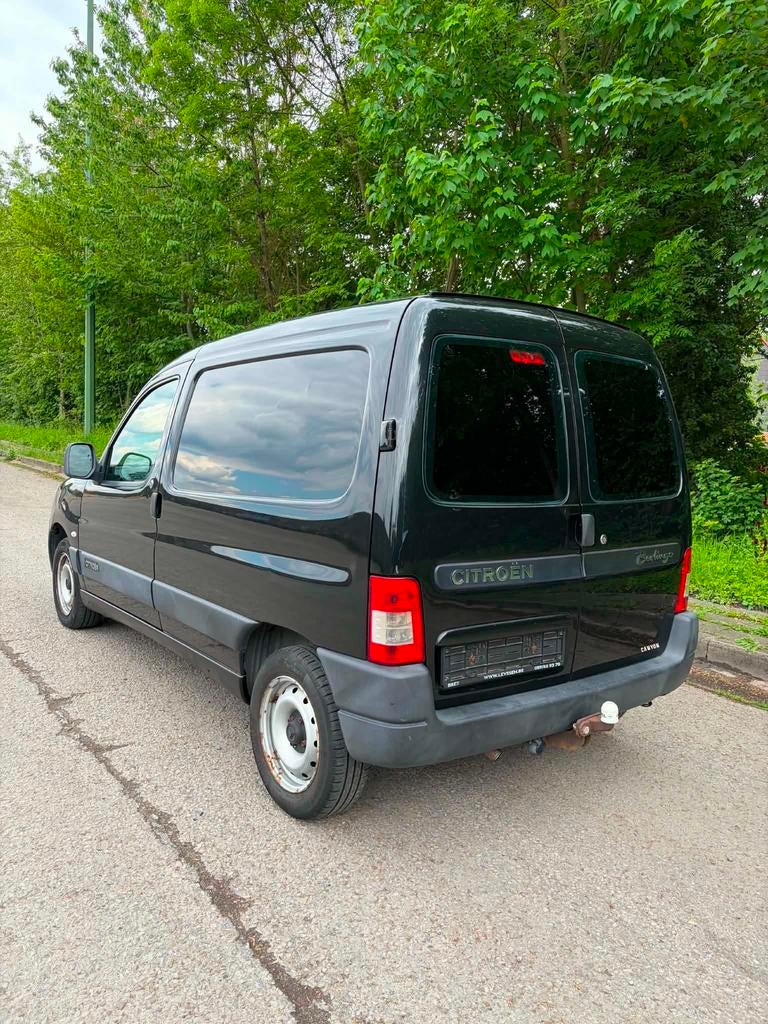 Citroën berlingo 1.6 Hdi prête à immatriculer, Autos, 4 portes, Entreprise, Boîte manuelle, Noir