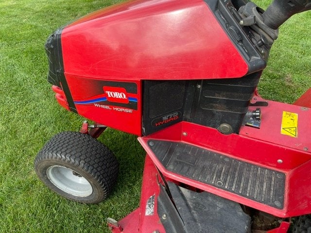 Tracteur tondeuse Toro et remorque basculante, Jardin & Terrasse, Enlèvement, Utilisé, Toro, 120 cm ou plus