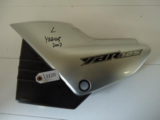 YBR125 2007 - 2011 Yamaha Cover Cover onder zadel D1-13297