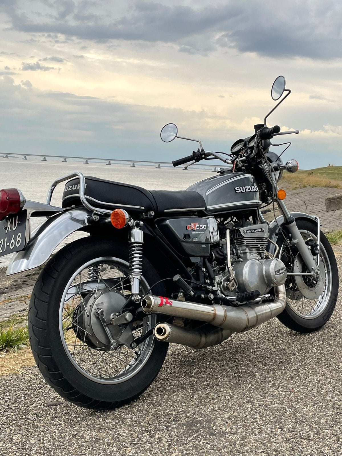 Suzuki GT550 GT 550, Motoren, Nieuw