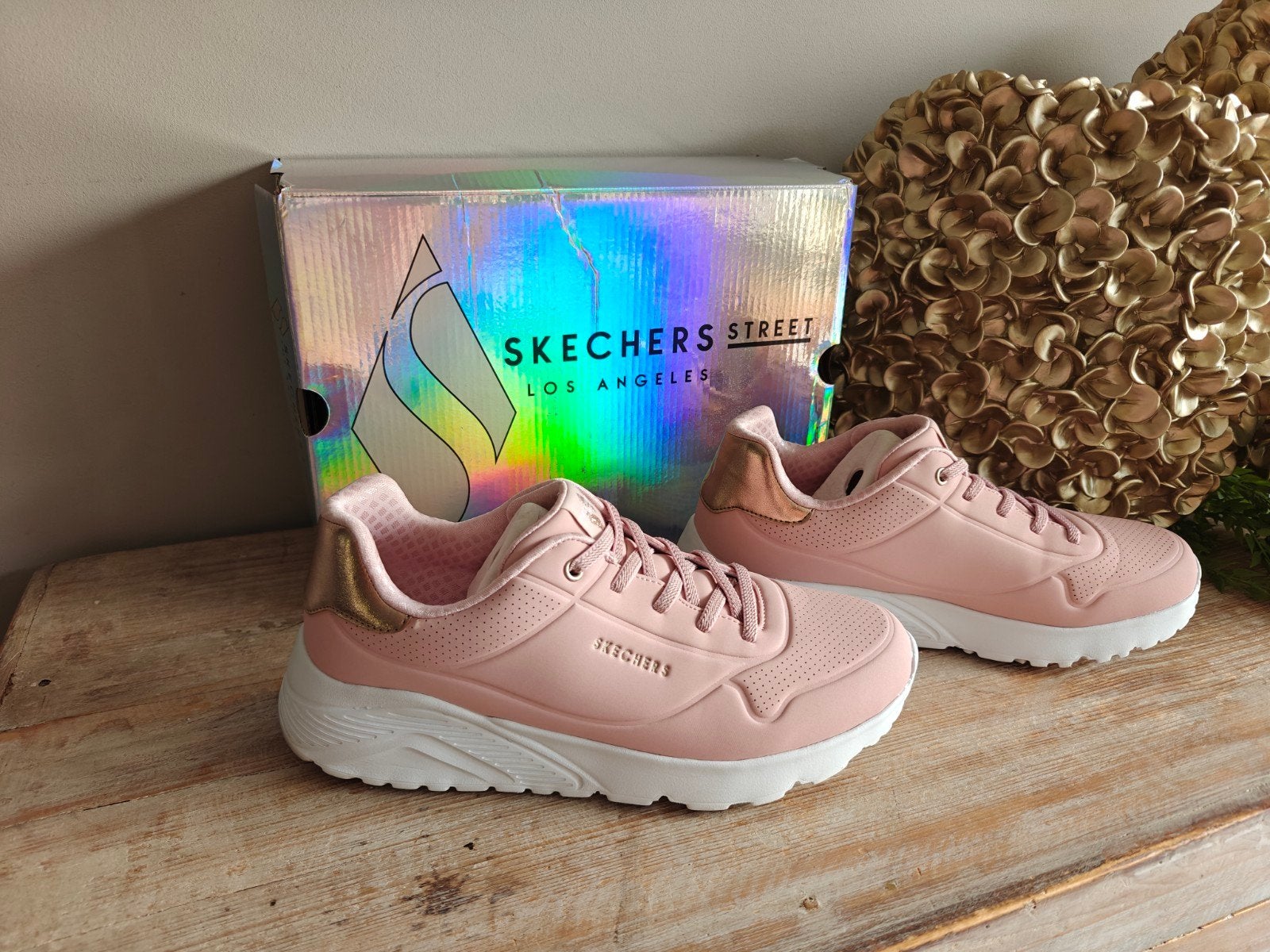 skechers maat 40, 2 keer gedragen, zie foto's, Skechers, Ophalen of Verzenden, Zo goed als nieuw, Sneakers