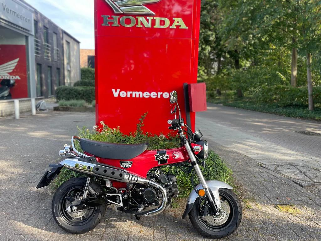 Honda ST125 Dax (bj 2024), Fietsen en Brommers, Gebruikt, Overige modellen, 125 cc