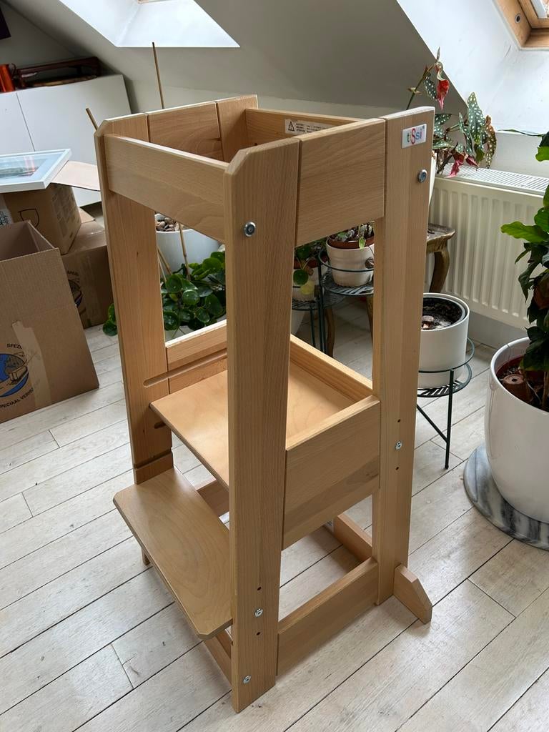 Tour d’apprentissage Montessori TiSSI FELIX — Bois naturel, Enfants & Bébés, Chaises pour enfants, Comme neuf, Enlèvement