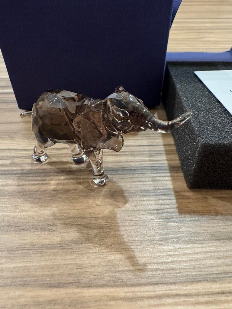 Swarovski kleine olifant, Verzamelen, Ophalen of Verzenden, Zo goed als nieuw