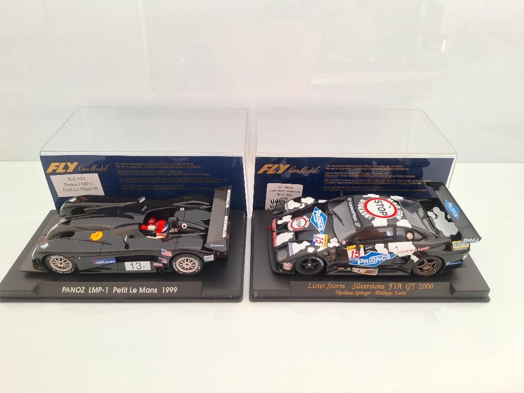 Fly 1 x Lister Storm Silverstone 1 x Panoz Petit Le-Mans, Enfants & Bébés, Jouets | Circuits, Neuf, Autres marques, Électrique