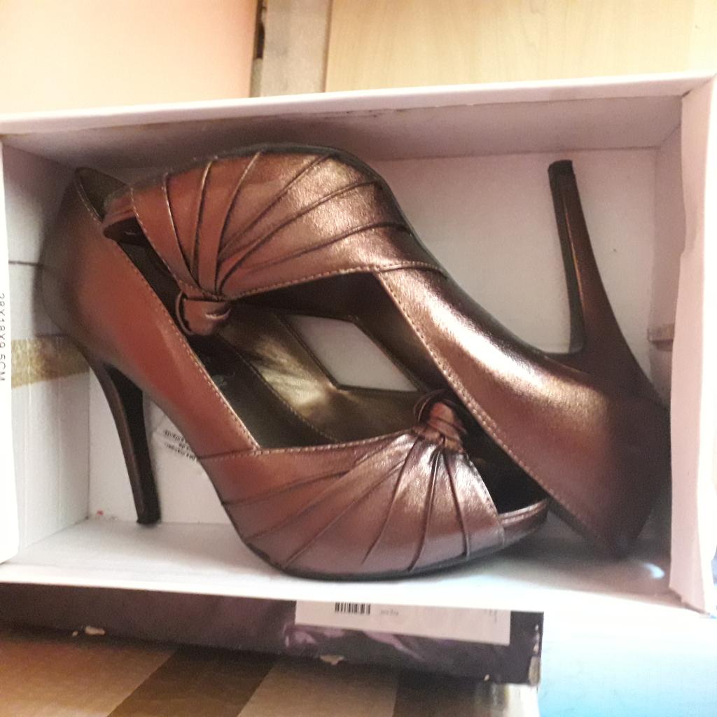 schoenen, Verzenden, Zo goed als nieuw, Schoenen met lage hakken