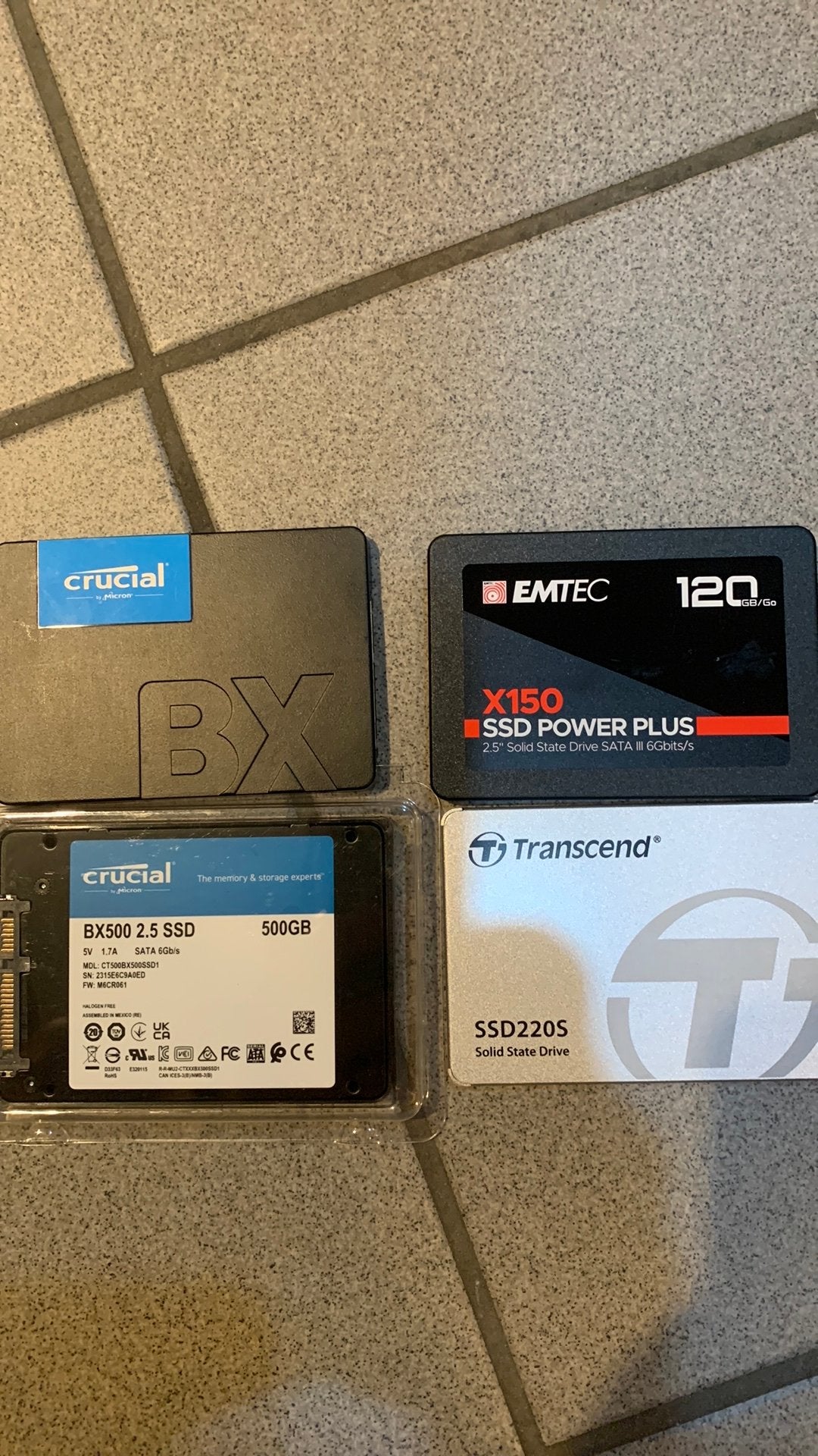 2 x ssd 120 en 2 x ssd 500gb, Computers en Software, Harde schijven, Ophalen, Zo goed als nieuw, SSD