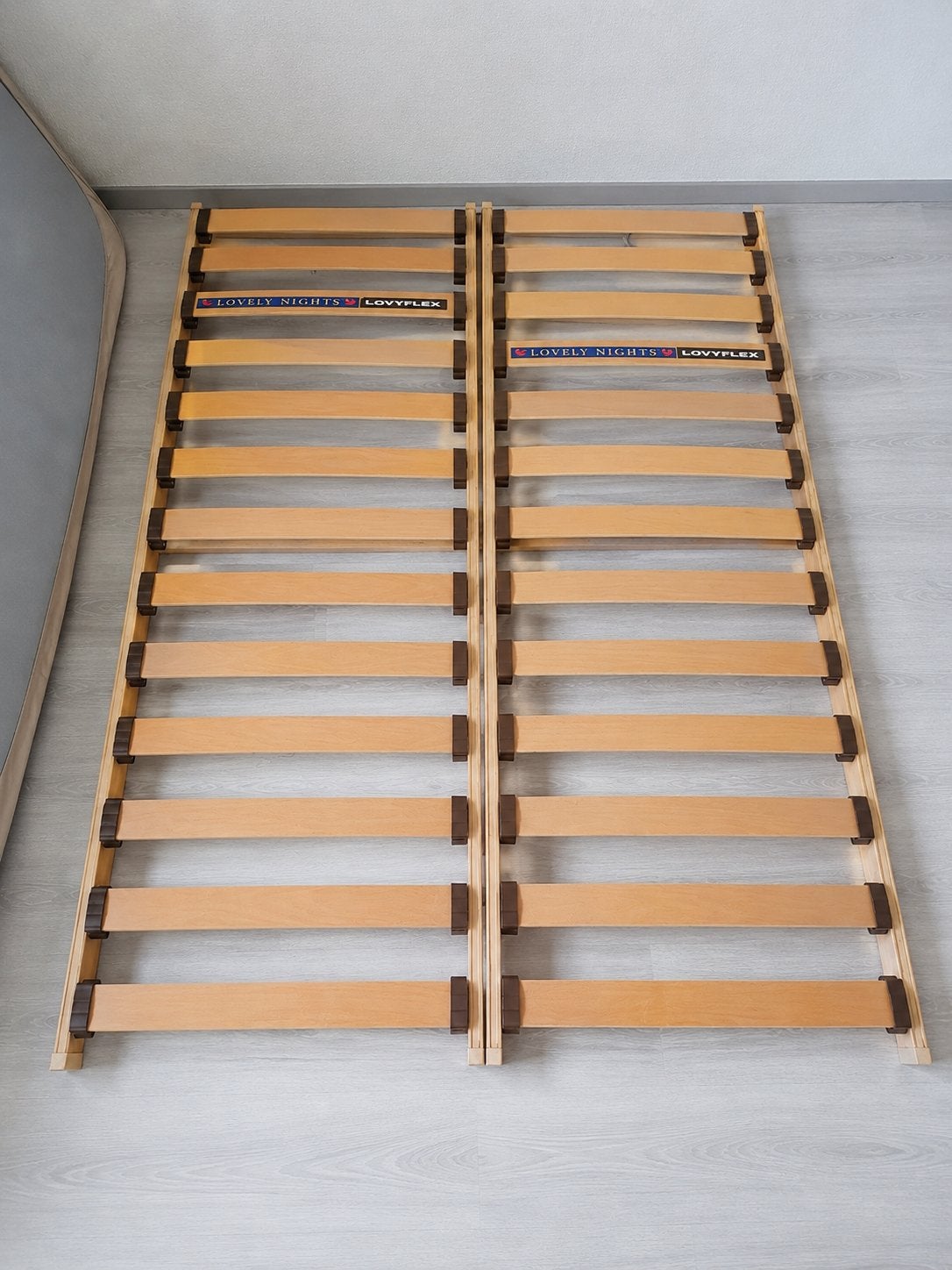 Lattenbodem 140 x 200 cm, Ophalen, Zo goed als nieuw, 200 cm, Matras